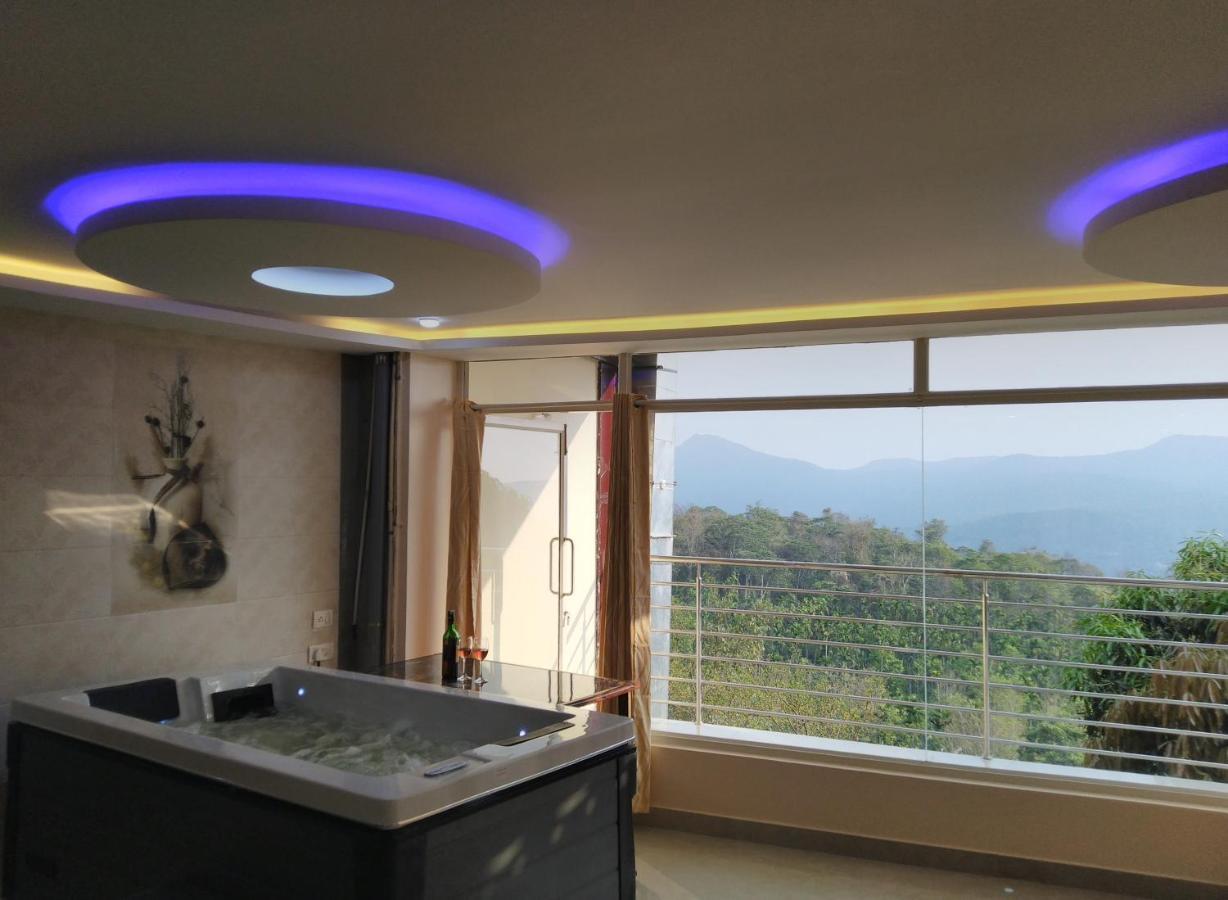 Eagle Eye Resorts Sangameswarpet Exterior foto